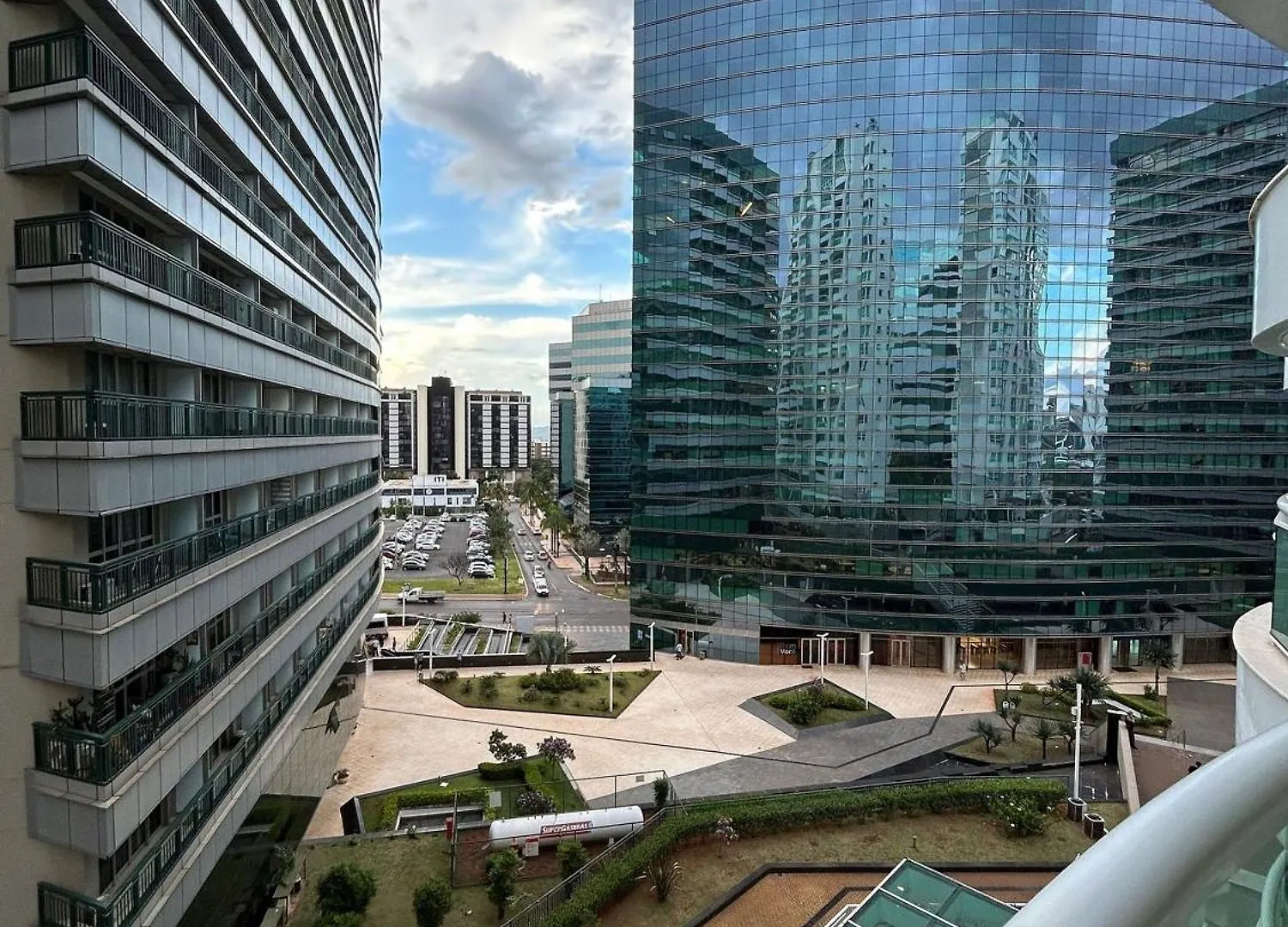 B410 Apartamento Amplo Em Area Central De Bsb Brasília Apartmán